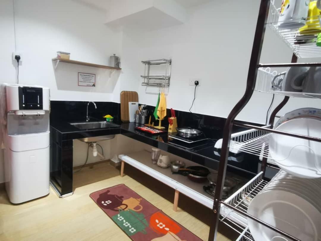Shell Out Beach Club Suite Kuah Zewnętrze zdjęcie
